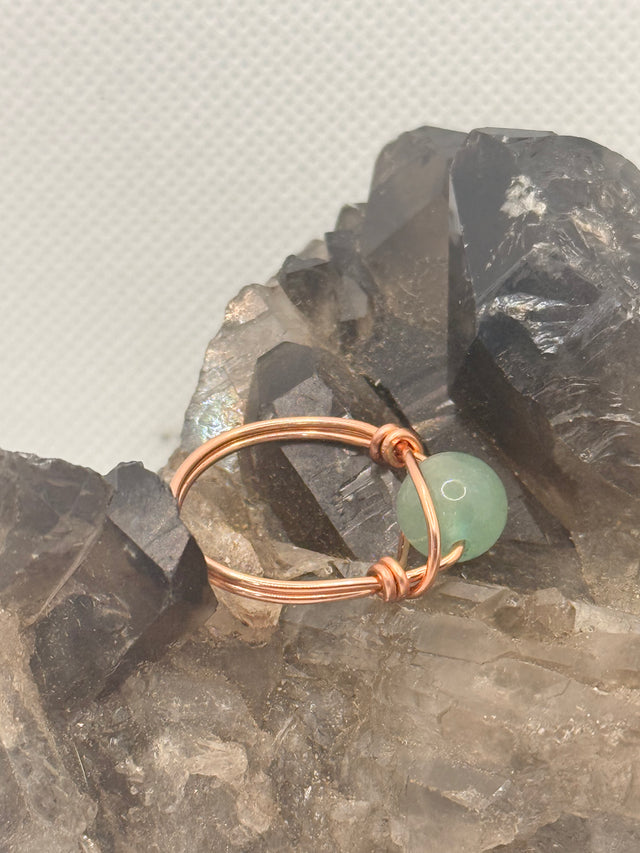 Green Aventurine Copper Bead Ring