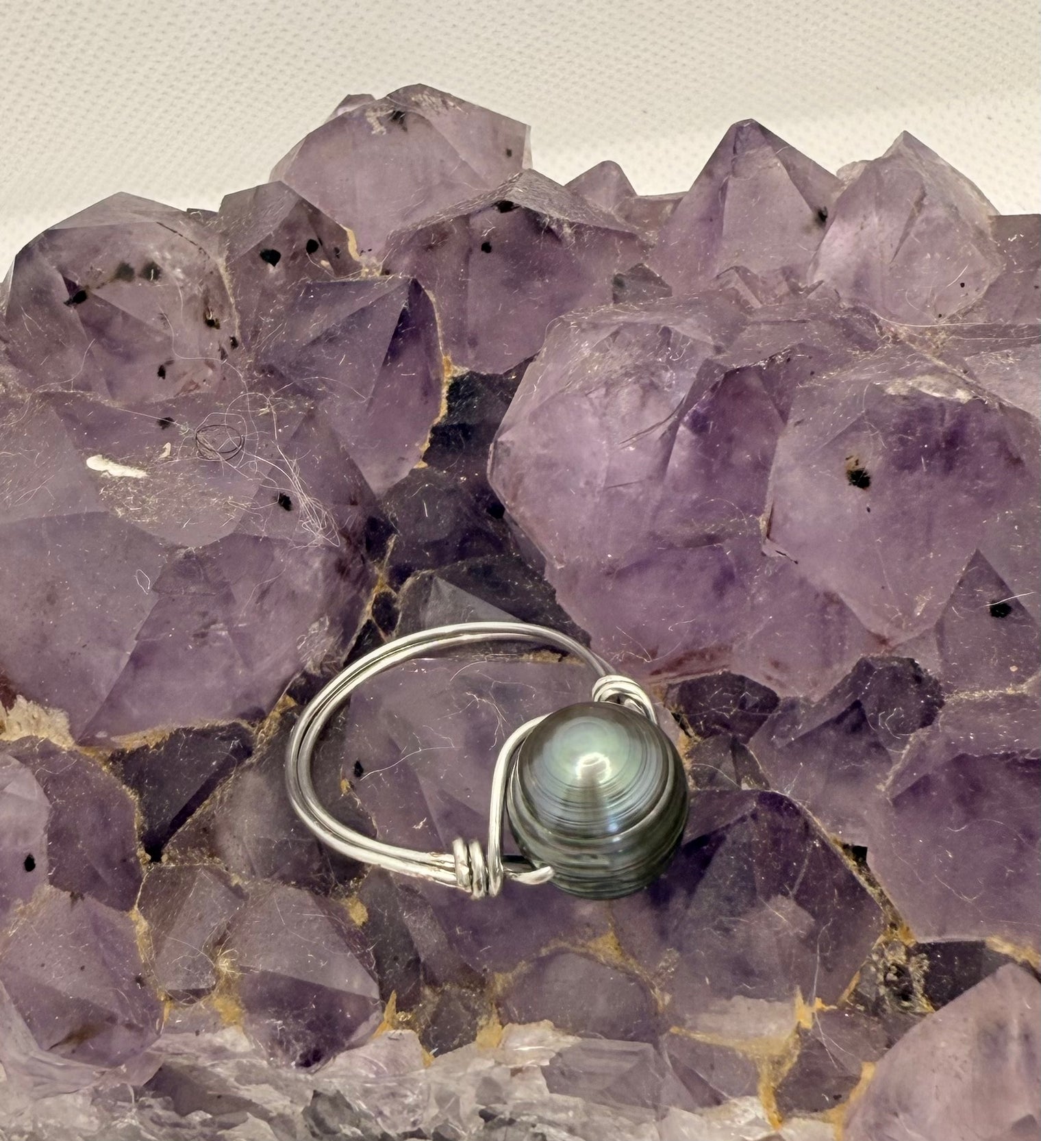 black freshwater pearl wirewrapped ring on tinned copper wire