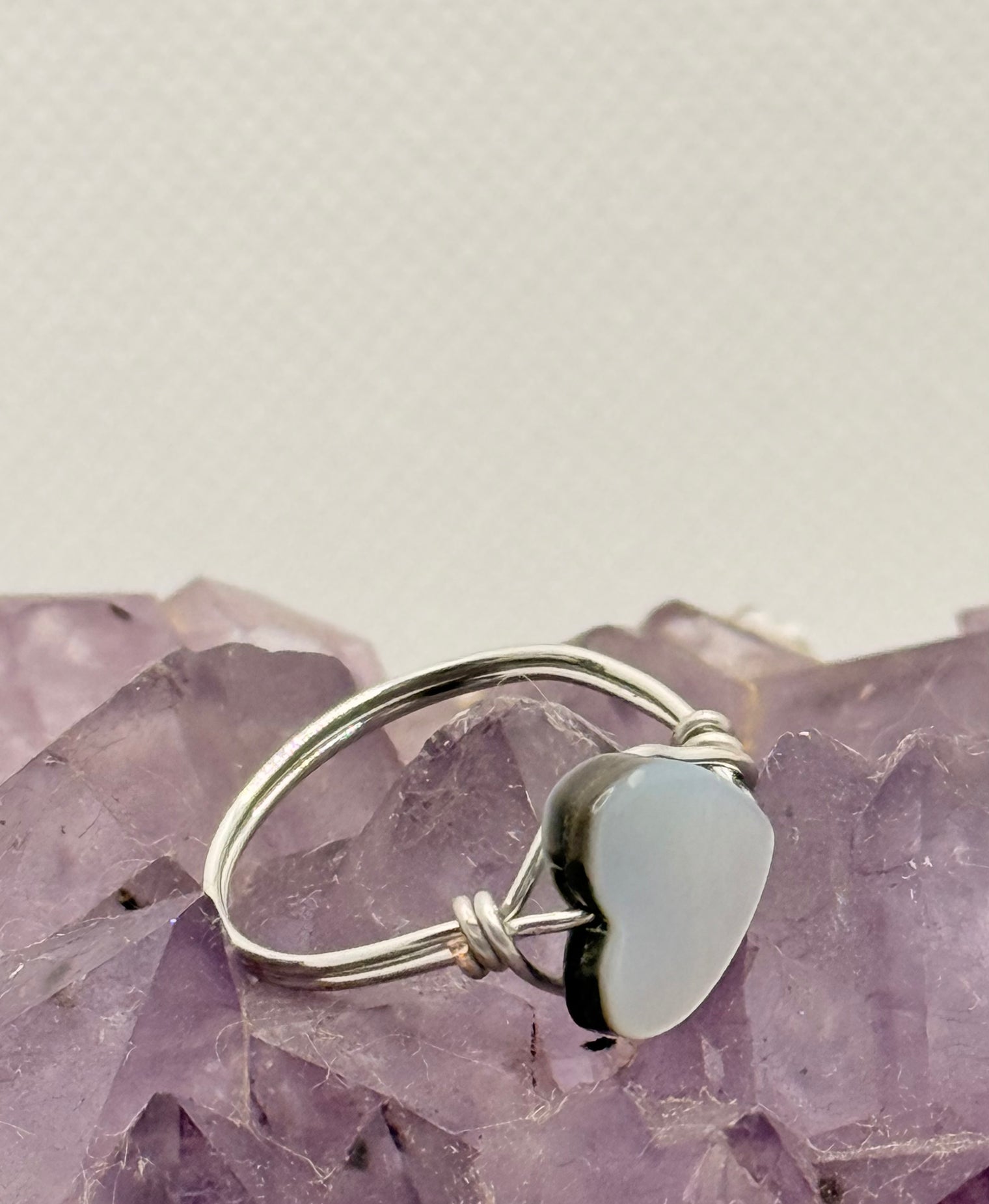 black mother of pearl heart shaped on tinned copper wire wire wrapped ring