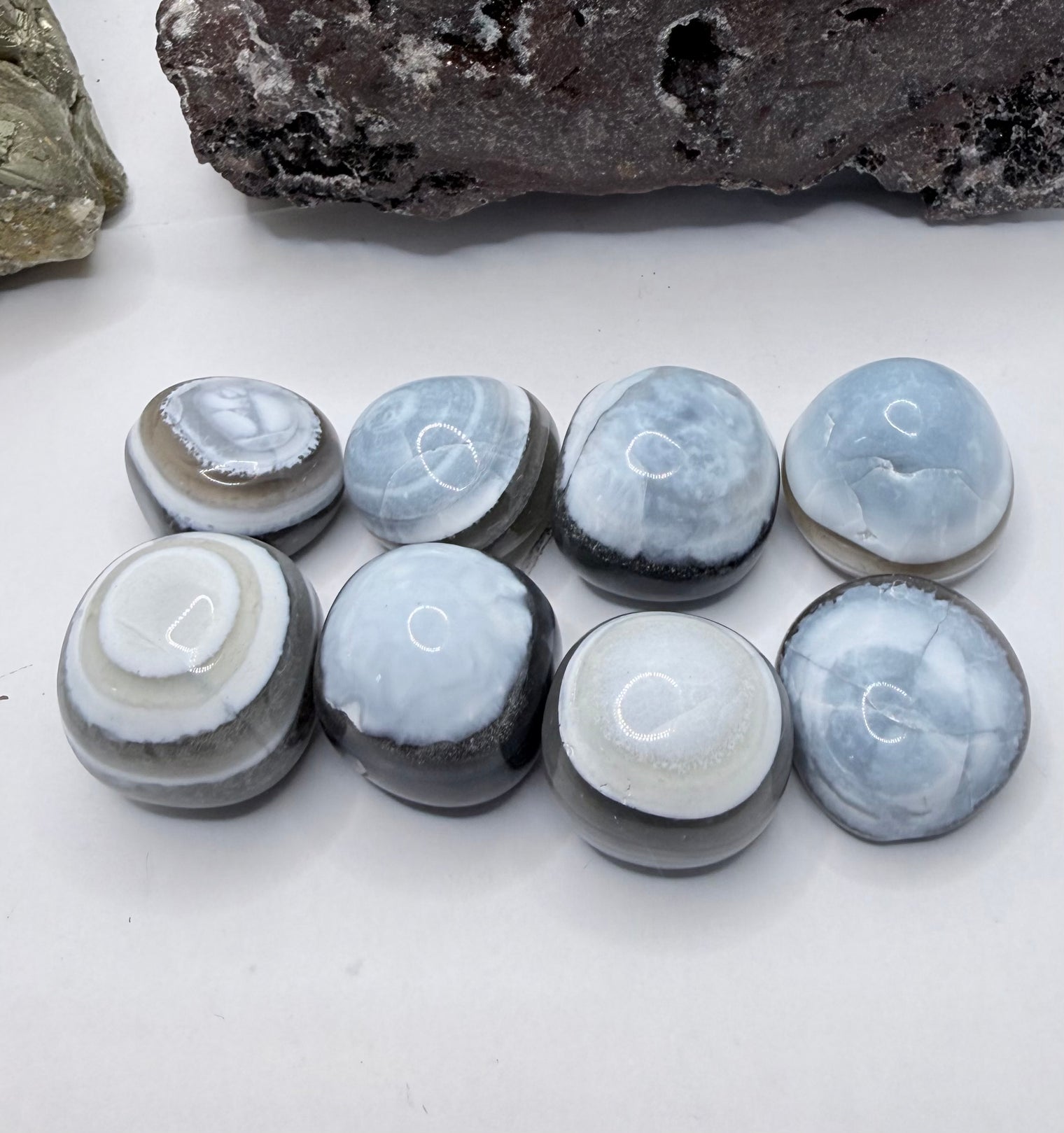 Blue "Evil Eye" Opal - RARE per stone