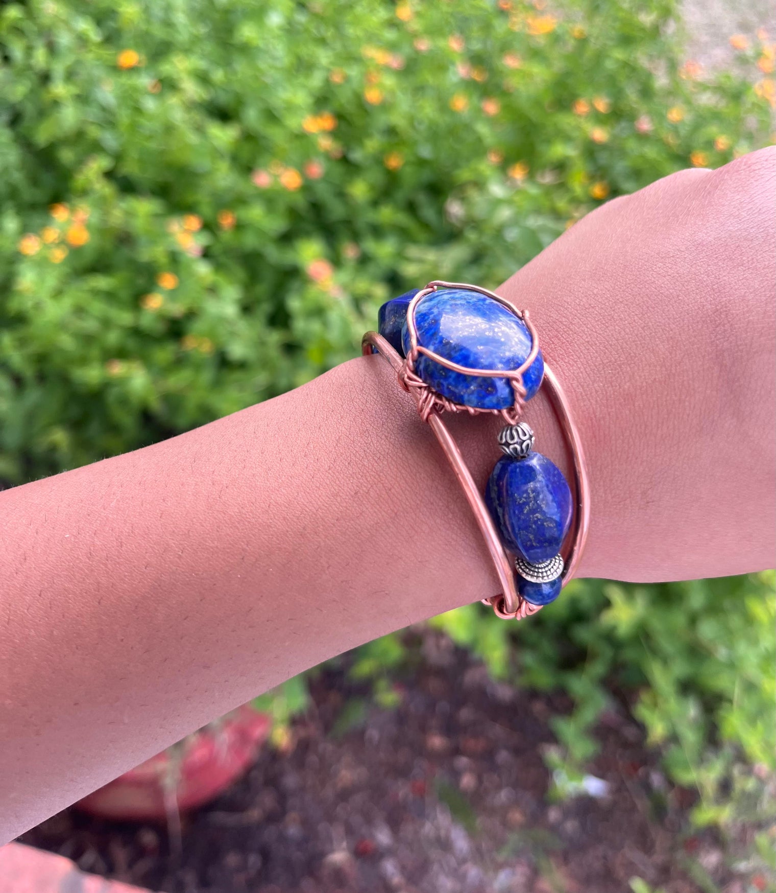 Lapis Lazuli with Faceted Oval Lapis Side Stones Handmade Wirewrapped Bracelet