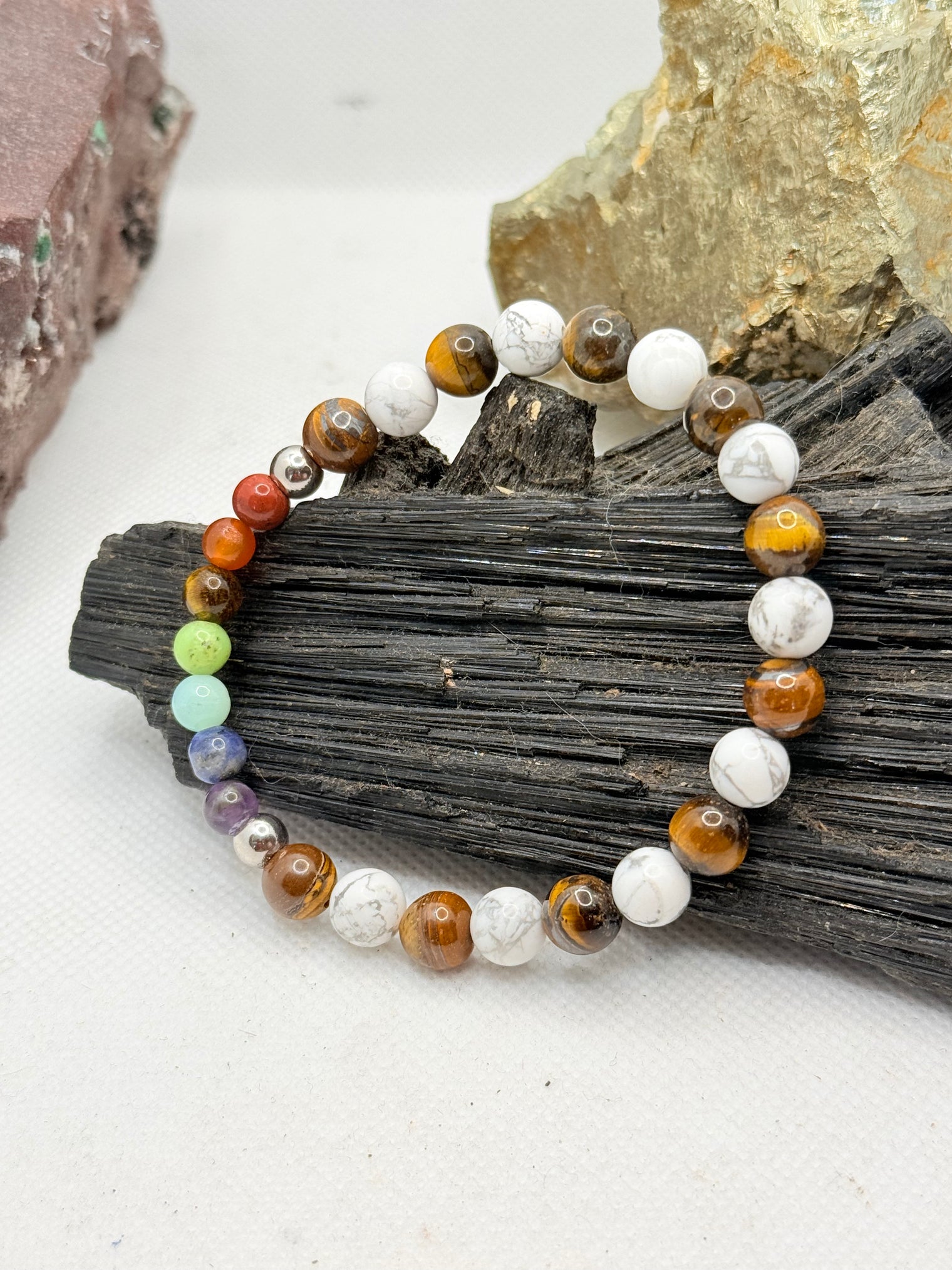 Tigers Eye and Howlite with Chakra Beads Stretchy Bracelet