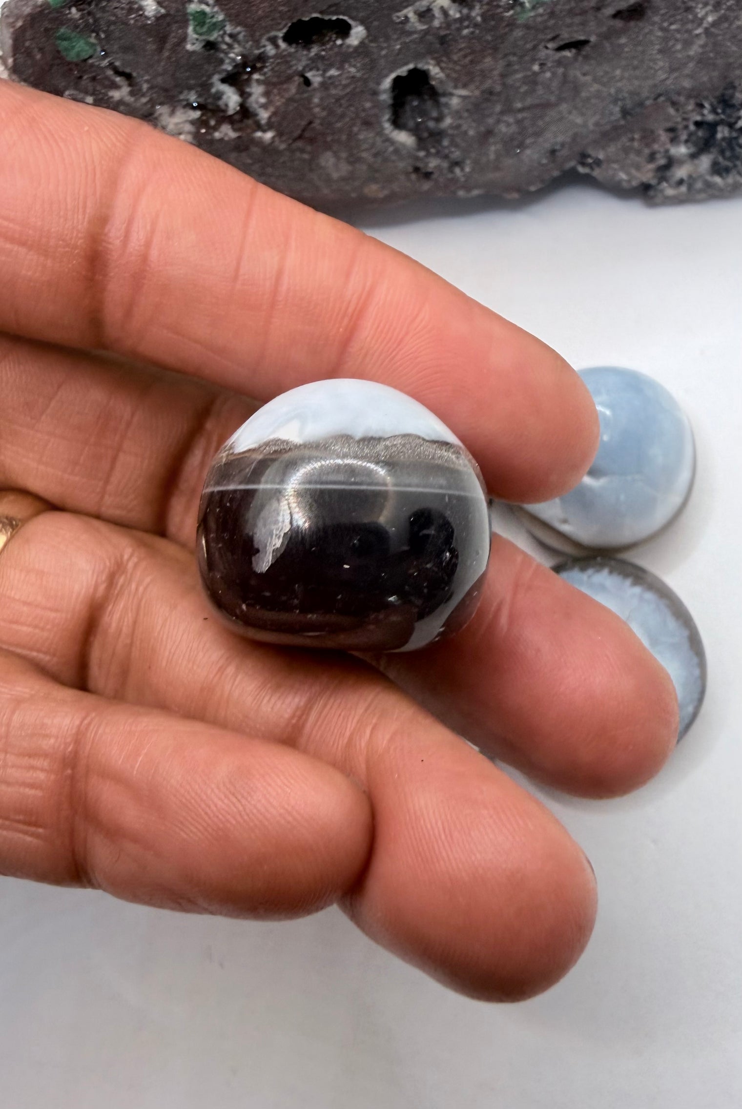 Blue "Evil Eye" Opal - RARE per stone