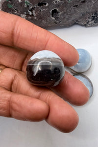 Blue "Evil Eye" Opal - RARE per stone