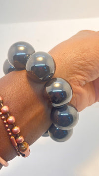 Pair of Hematite Magnetic Spheres 1 inch - Infinite Treasures, LLC